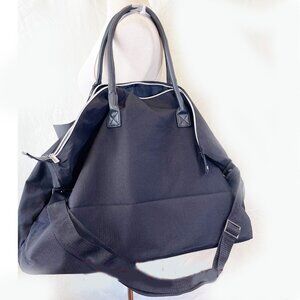 Chrome Azzaro Parfums black large Size Duffle/Travel /Gym Bag New